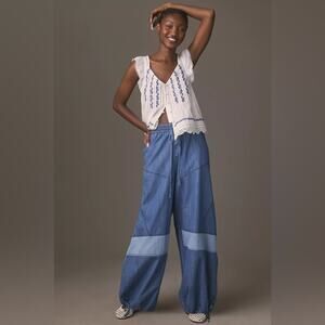 NWT Anthropologie Pilcro Pieced Pull On Jogger Jeans Size XS